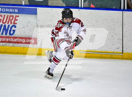 Thumbnail 1 in Randolph vs. Morristown-Beard photogallery.