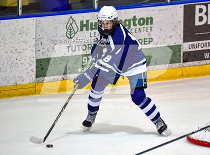 Thumbnail 2 in Randolph vs. Morristown-Beard photogallery.