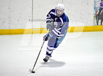 Thumbnail 1 in Randolph vs. Morristown-Beard photogallery.