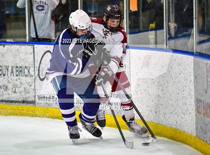 Thumbnail 3 in Randolph vs. Morristown-Beard photogallery.