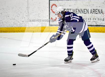 Thumbnail 1 in Randolph vs. Morristown-Beard photogallery.