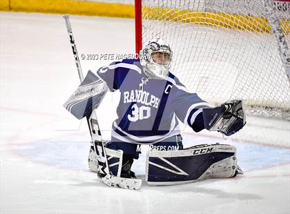 Thumbnail 3 in Randolph vs. Morristown-Beard photogallery.