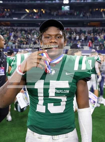 Thumbnail 2 in Gunter @ Franklin (UIL Football 3A D2 Finals) photogallery.