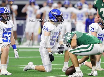 Thumbnail 3 in Gunter @ Franklin (UIL Football 3A D2 Finals) photogallery.