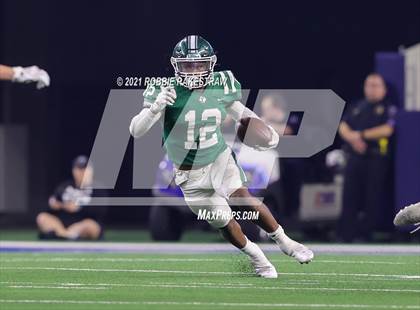 Thumbnail 3 in Gunter @ Franklin (UIL Football 3A D2 Finals) photogallery.
