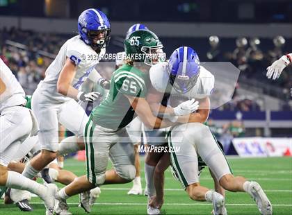 Thumbnail 3 in Gunter @ Franklin (UIL Football 3A D2 Finals) photogallery.