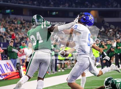 Thumbnail 1 in Gunter @ Franklin (UIL Football 3A D2 Finals) photogallery.