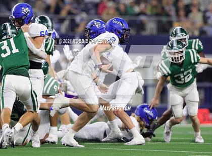 Thumbnail 2 in Gunter @ Franklin (UIL Football 3A D2 Finals) photogallery.