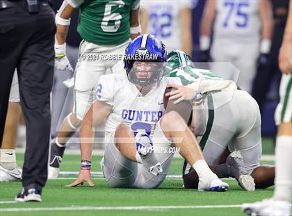 Thumbnail 3 in Gunter @ Franklin (UIL Football 3A D2 Finals) photogallery.