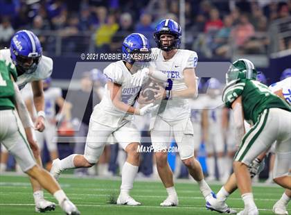 Thumbnail 2 in Gunter @ Franklin (UIL Football 3A D2 Finals) photogallery.