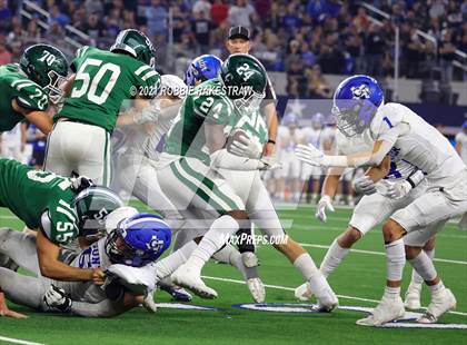 Thumbnail 3 in Gunter @ Franklin (UIL Football 3A D2 Finals) photogallery.