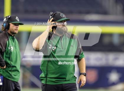 Thumbnail 1 in Gunter @ Franklin (UIL Football 3A D2 Finals) photogallery.