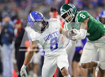 Thumbnail 1 in Gunter @ Franklin (UIL Football 3A D2 Finals) photogallery.