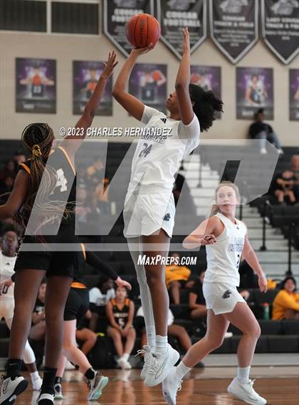 Thumbnail 3 in Sealy @ College Station photogallery.
