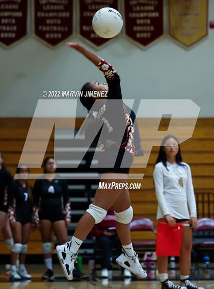 Thumbnail 2 in Oxnard @ Oaks Christian photogallery.