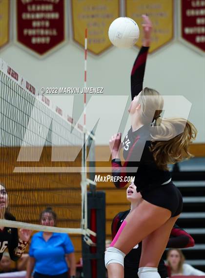 Thumbnail 1 in Oxnard @ Oaks Christian photogallery.