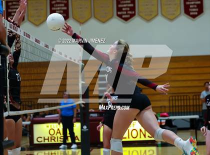 Thumbnail 1 in Oxnard @ Oaks Christian photogallery.