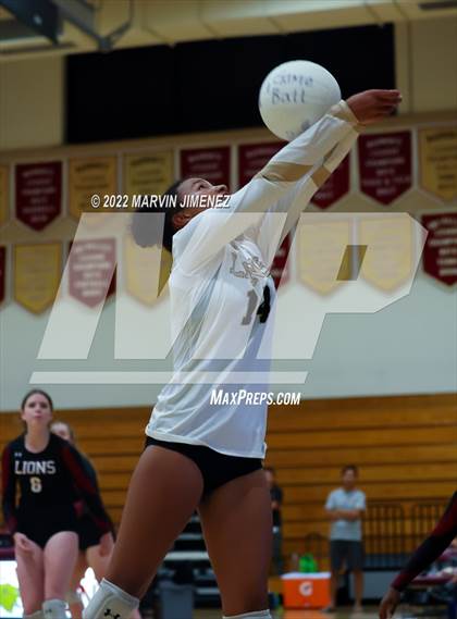 Thumbnail 1 in Oxnard @ Oaks Christian photogallery.
