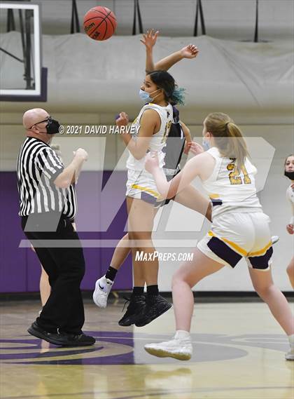 Thumbnail 2 in Arvada West @ Littleton photogallery.