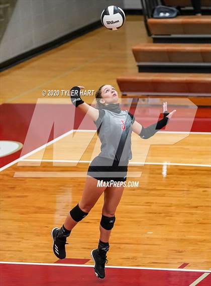 Thumbnail 2 in Brownstown Central vs. Indianapolis Cardinal Ritter (Regional Semifinal) photogallery.