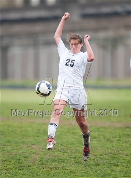 Thumbnail 3 in Bellaire vs Lamar @ Delmar photogallery.