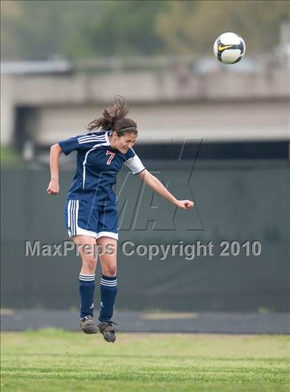 Thumbnail 2 in Bellaire vs Lamar @ Delmar photogallery.