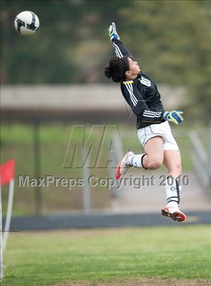 Thumbnail 3 in Bellaire vs Lamar @ Delmar photogallery.
