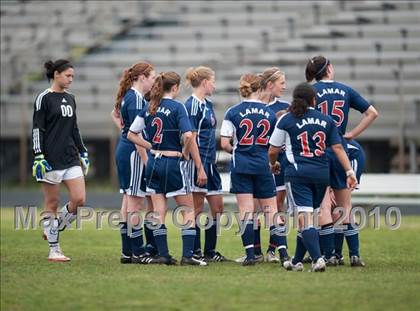 Thumbnail 3 in Bellaire vs Lamar @ Delmar photogallery.