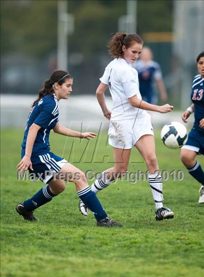 Thumbnail 3 in Bellaire vs Lamar @ Delmar photogallery.