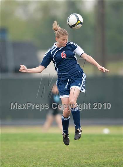 Thumbnail 2 in Bellaire vs Lamar @ Delmar photogallery.