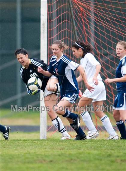 Thumbnail 3 in Bellaire vs Lamar @ Delmar photogallery.