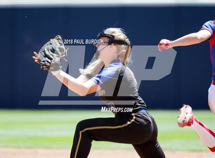 Thumbnail 1 in Williams Valley vs. West Greene (PIAA 1A Championship) photogallery.