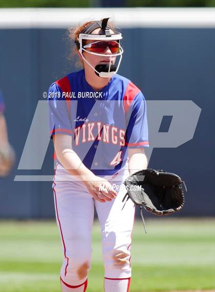Thumbnail 1 in Williams Valley vs. West Greene (PIAA 1A Championship) photogallery.