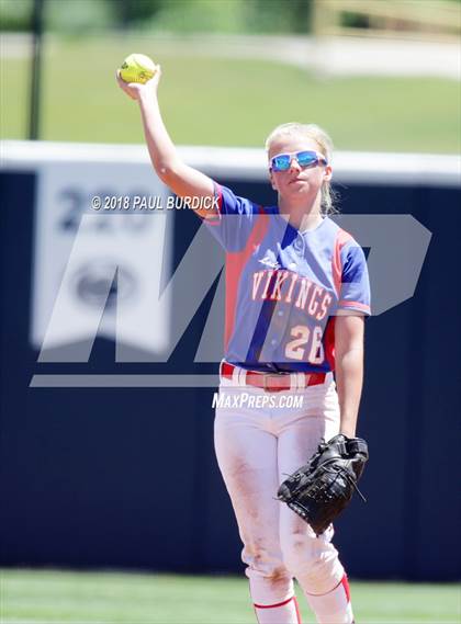 Thumbnail 1 in Williams Valley vs. West Greene (PIAA 1A Championship) photogallery.