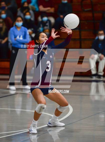 Thumbnail 3 in Gabrielino @ Maranatha photogallery.