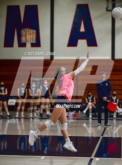 Thumbnail 2 in Gabrielino @ Maranatha photogallery.
