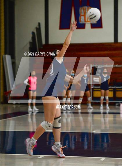 Thumbnail 2 in Gabrielino @ Maranatha photogallery.