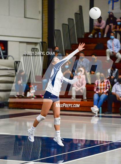 Thumbnail 1 in Gabrielino @ Maranatha photogallery.