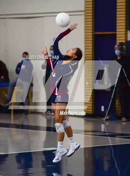Thumbnail 2 in Gabrielino @ Maranatha photogallery.
