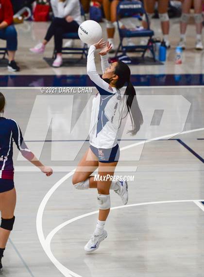 Thumbnail 2 in Gabrielino @ Maranatha photogallery.