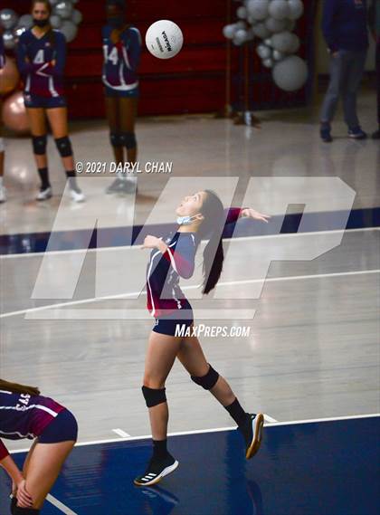 Thumbnail 3 in Gabrielino @ Maranatha photogallery.