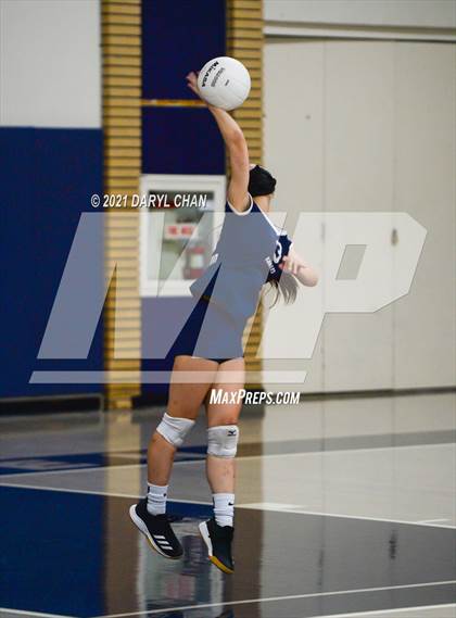 Thumbnail 3 in Gabrielino @ Maranatha photogallery.