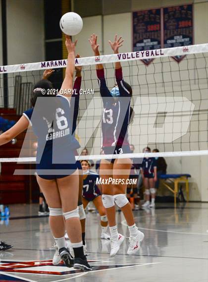 Thumbnail 3 in Gabrielino @ Maranatha photogallery.