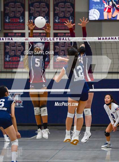 Thumbnail 3 in Gabrielino @ Maranatha photogallery.