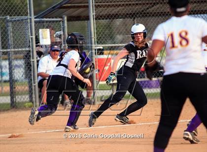 Thumbnail 3 in Rosewood vs. Havelock photogallery.