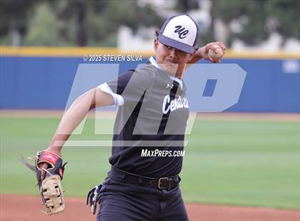Thumbnail 1 in Calexico vs. University City (CIF SDS Division 3 Final) photogallery.
