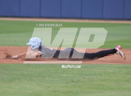Thumbnail 1 in Calexico vs. University City (CIF SDS Division 3 Final) photogallery.