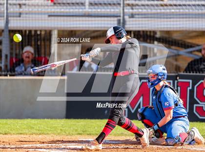 Thumbnail 2 in Moore @ Mustang photogallery.