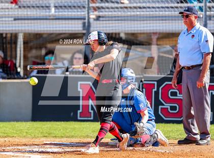 Thumbnail 3 in Moore @ Mustang photogallery.