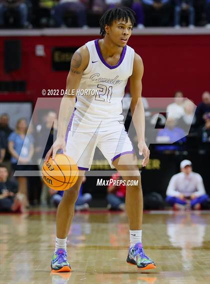 Thumbnail 2 in Roselle Catholic vs. Camden photogallery.
